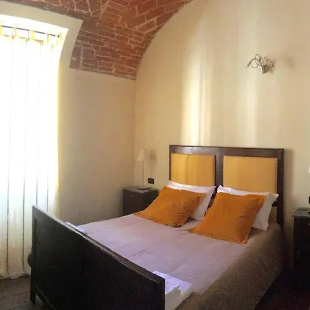 Scati Oda ve Kahvaltı Melazzo
